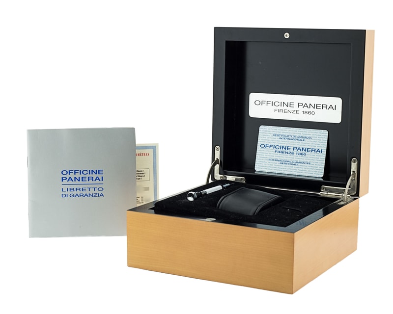 Panerai Luminor Marina PAM00022 Image 4